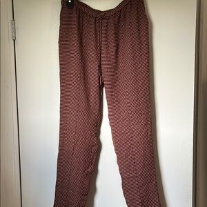 Red and Beige Patterned Pants